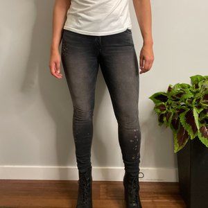 Discontinued Cookie Johnson Wisdom size 26